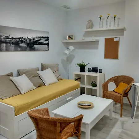 Segura Donkey Apartment Seville Exterior photo